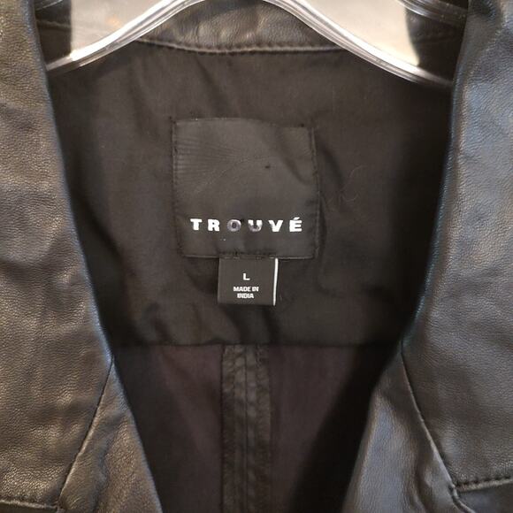 Trouve Black Faux Leather Accent Studded Zip Up Vest Women’s Size L - Picture 4 of 12